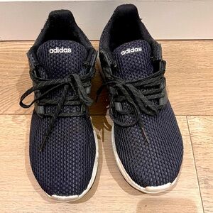 Adidas men black sneakers
